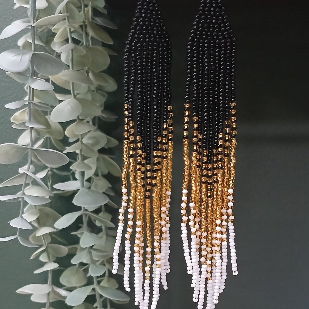 Handmade indigenous beadwork - fringe earrings